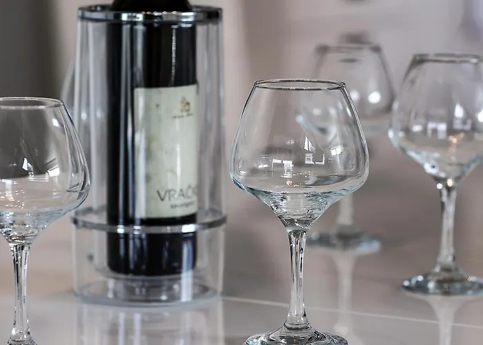 Exklusive Fw Mit 3 Sz Und Grosser Terrasse *