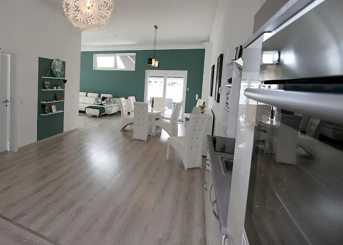 Exklusive Fw Mit 3 Sz Und Grosser Terrasse Gratkorn